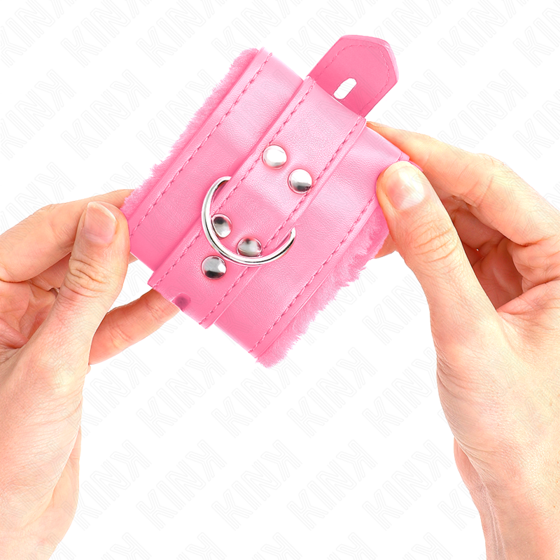 KINK - APPUI-POIGNETS DOUBLÉS DE FOURRURE AVEC TROUS CARRÉS ROSE ET CEINTURE ROSE RÉGLABLE 17-29 CM X 6 CM - 7eme ciel