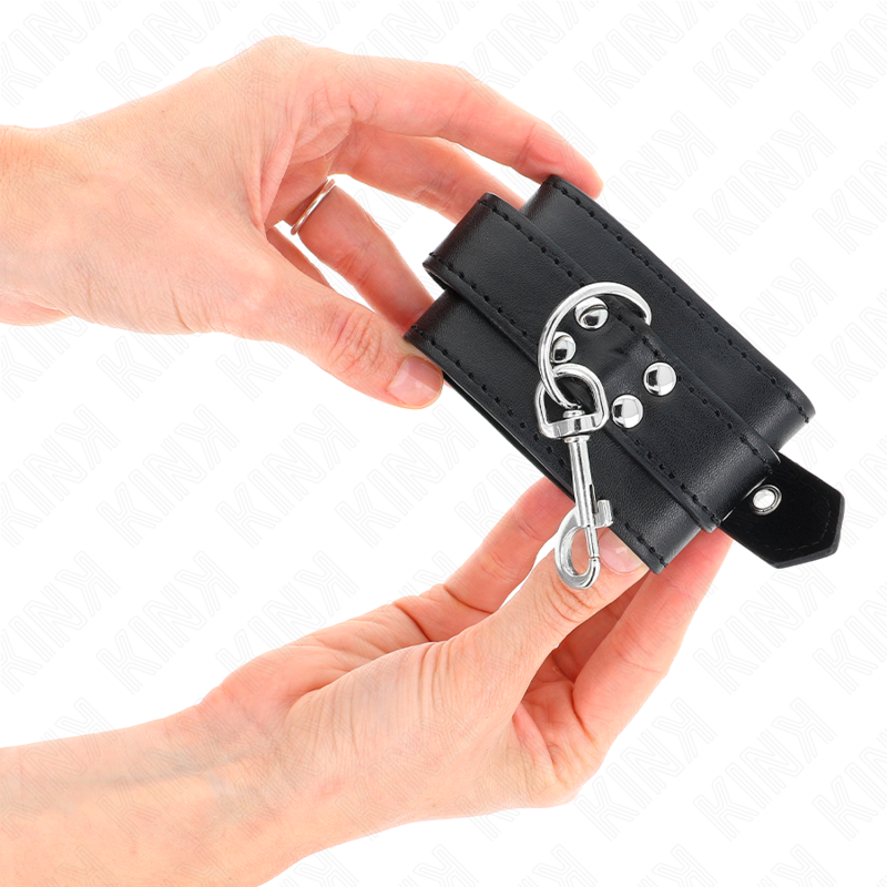 KINK - APPUI-POIGNETS AVEC CLOUS 35 X 6 CM - 7eme ciel