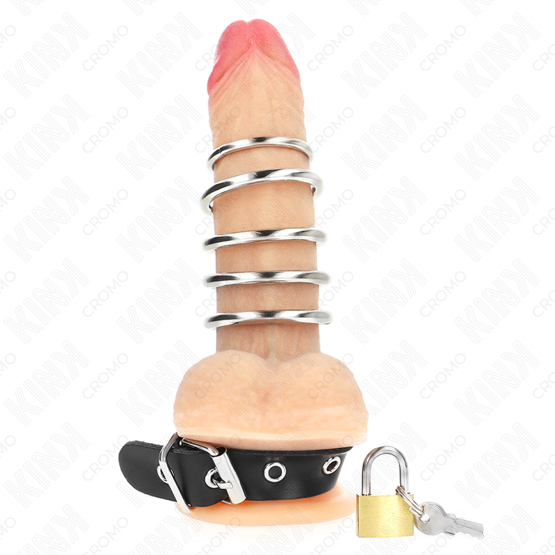 KINK - ANNEAU PÉNIS EN CUIR AVEC SANGLE DE VERROUILLAGE 21 X 2 CM ET 5 ANNEAUX MÉTALLIQUES DE 3 CM À 4 CM - 7eme ciel
