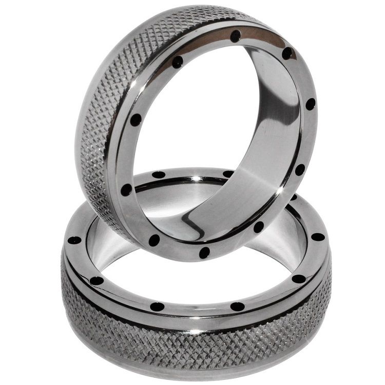 METAL HARD - ANNEAU POUR PÉNIS ET TESTICULES 40MM - 7eme ciel