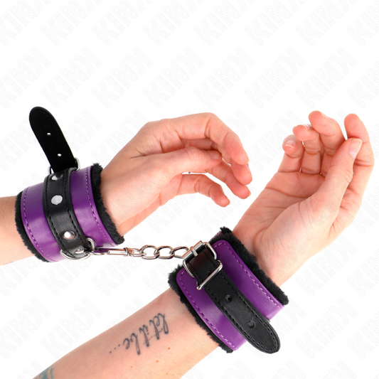 KINK - APPUI-POIGNETS DOUBLÉS DE FOURRURE PREMIUM NOIR AVEC CEINTURE VIOLET / NOIRE RÉGLABLE 17-29 CM X 6 CM - 7eme ciel