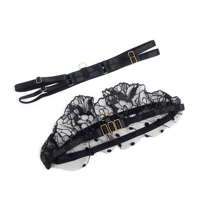 SUBBLIME - 957483 ENSEMBLE SOUTIEN-GORGE ET JARRETELLE EN DENTELLE NOIR S/M - 7eme ciel