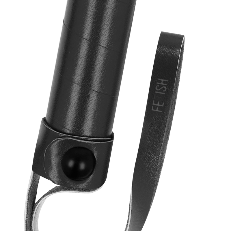 FETISH SUBMISSIVE - FOUET EN CUIR VÉGÉTALIEN - 7eme ciel